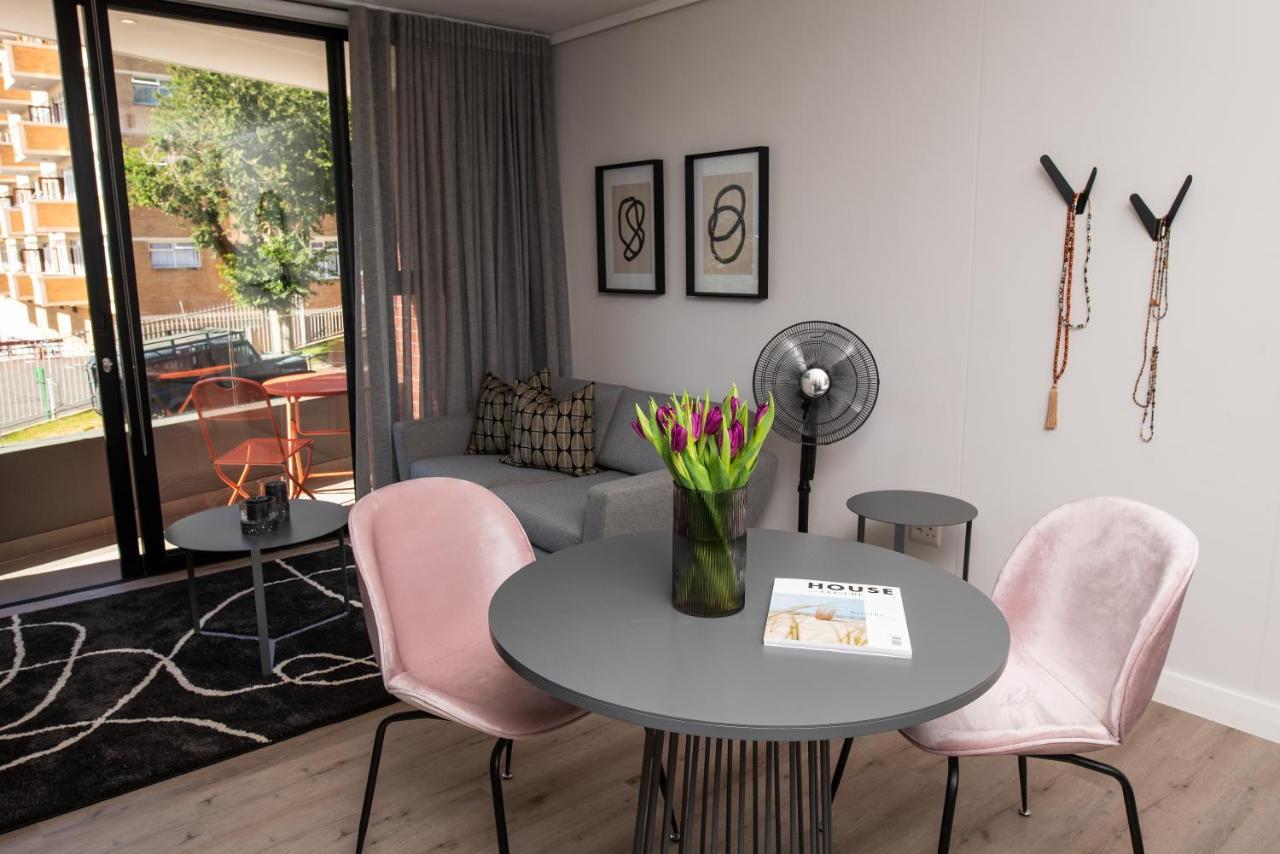 Stylish 104 The Aster Appartement Kaapstad Buitenkant foto